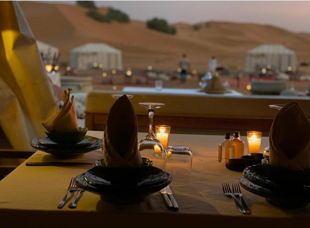 Sahara Luxury Tented Camp Мерзуга Экстерьер фото